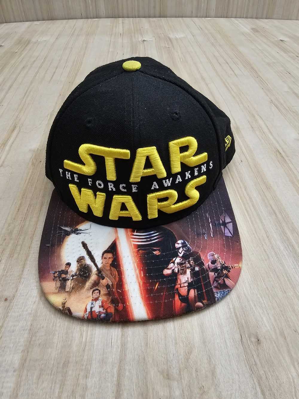 New Era Mens Black & Yellow Star Wars Snapback Hat